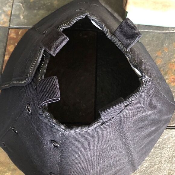 Dog cone for post surgery - Picture 3 of 9